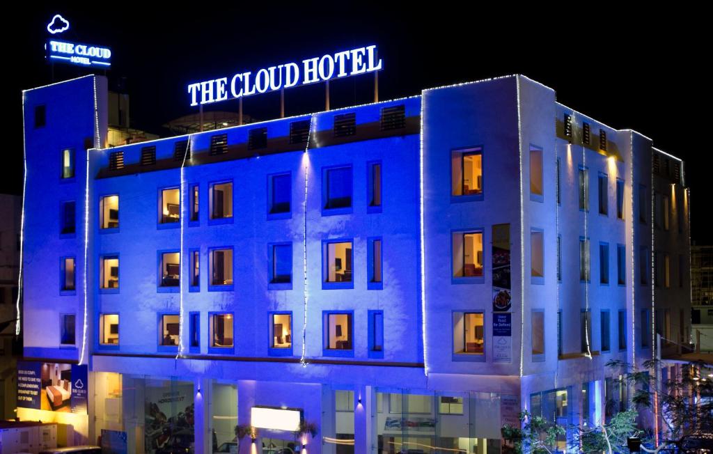 Best 4 Star Hotels in India