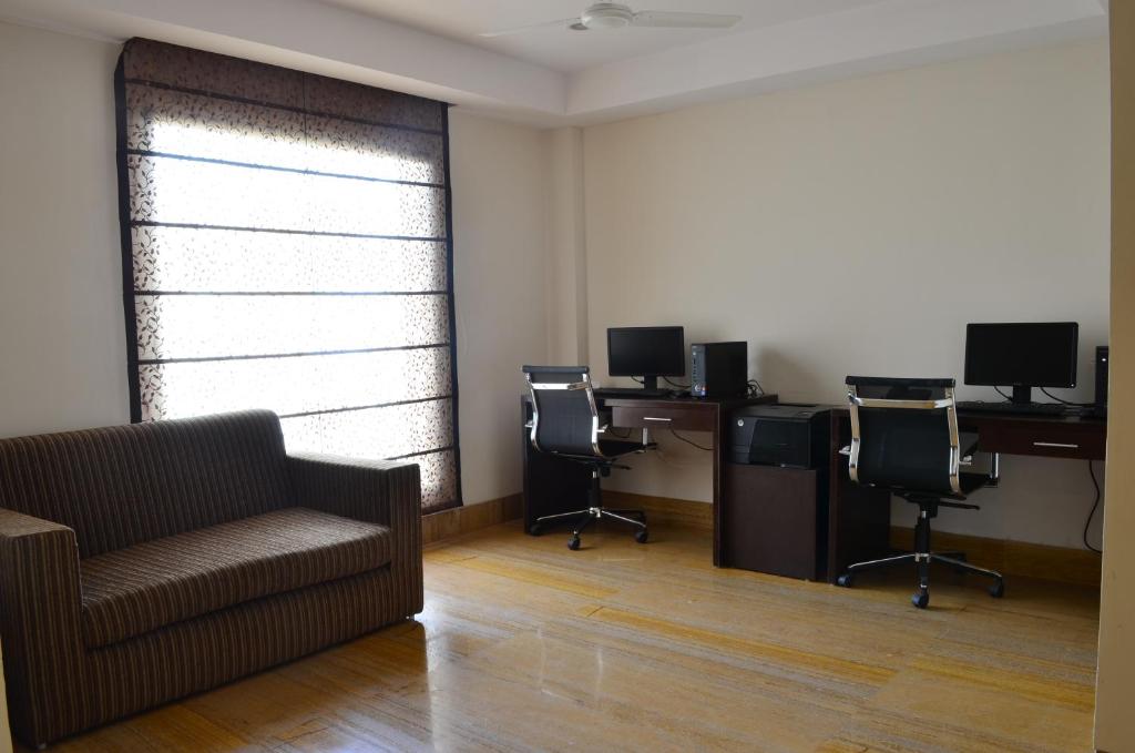 Meetings and Board Rooms in Ahmedabad